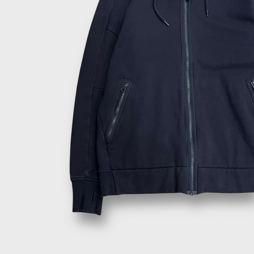 00's "C.P COMPANY"
Goggle zip up hoodie