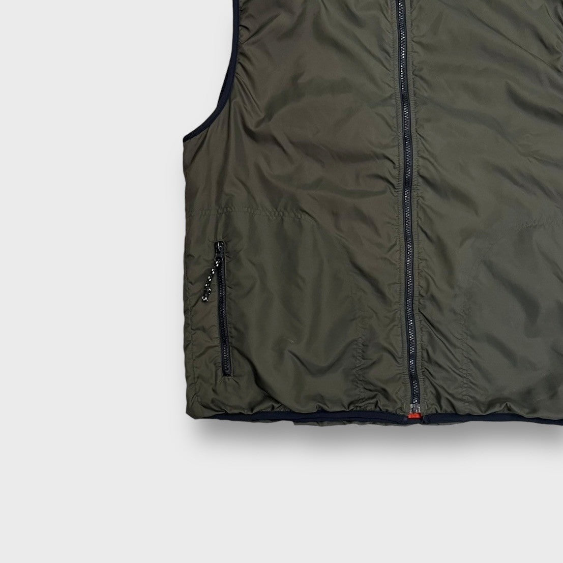 00’s “UTILITY” reversible nylon vest