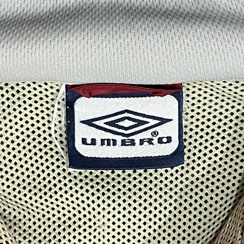 90’s “UMBRO” nylon half zip pullover