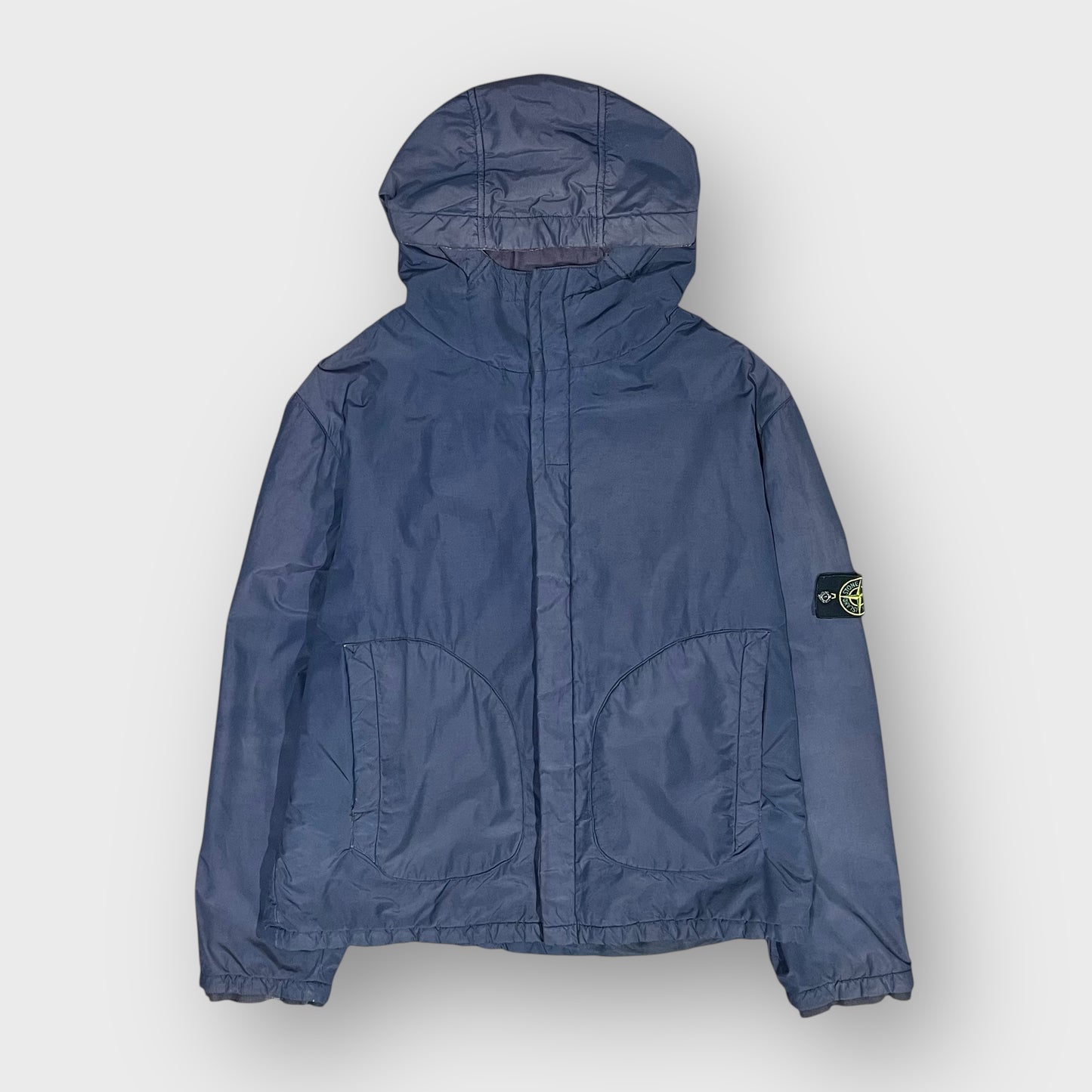 2001 STONE ISLAND
hooded jacket