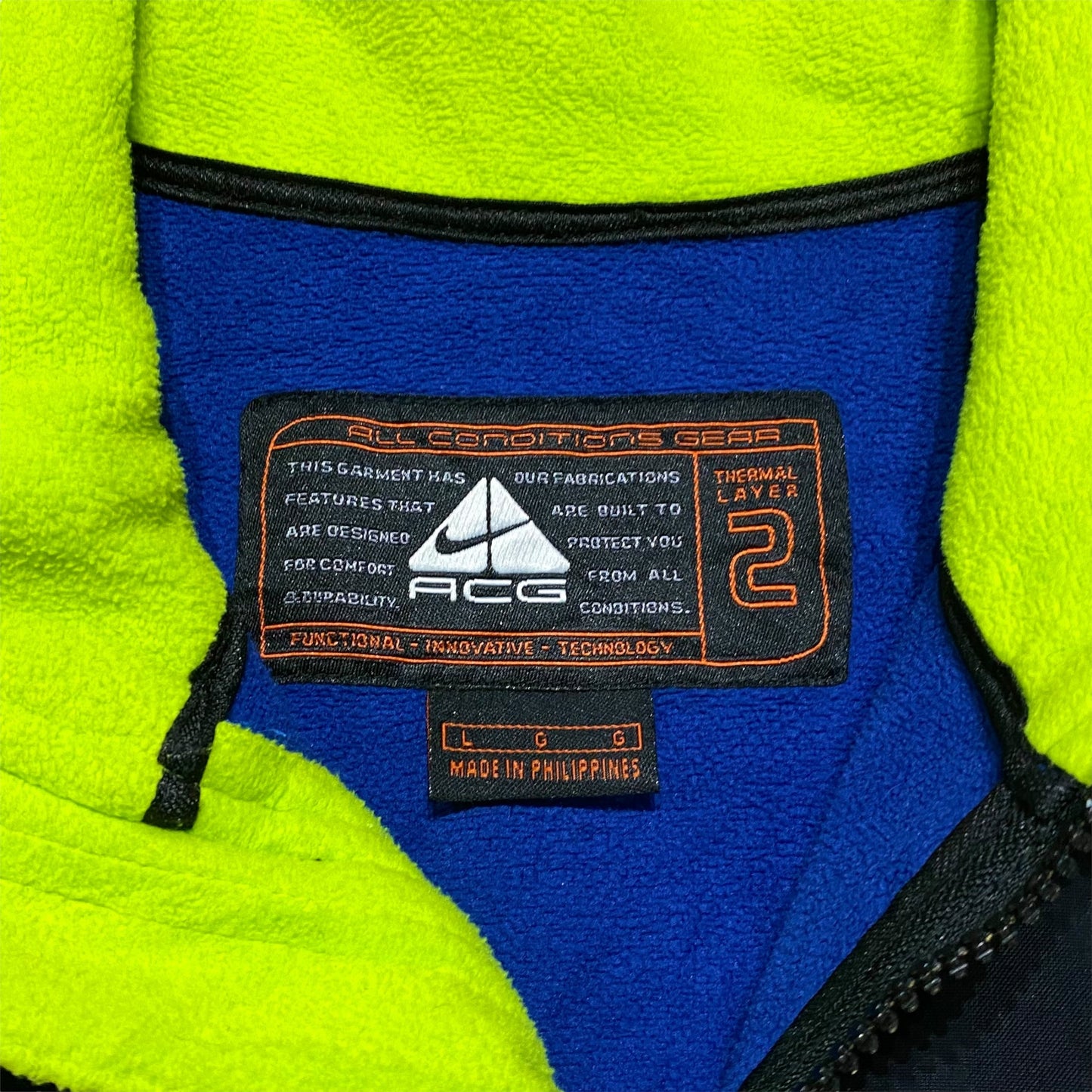 90’s “NIKE ACG” fleece jacket
