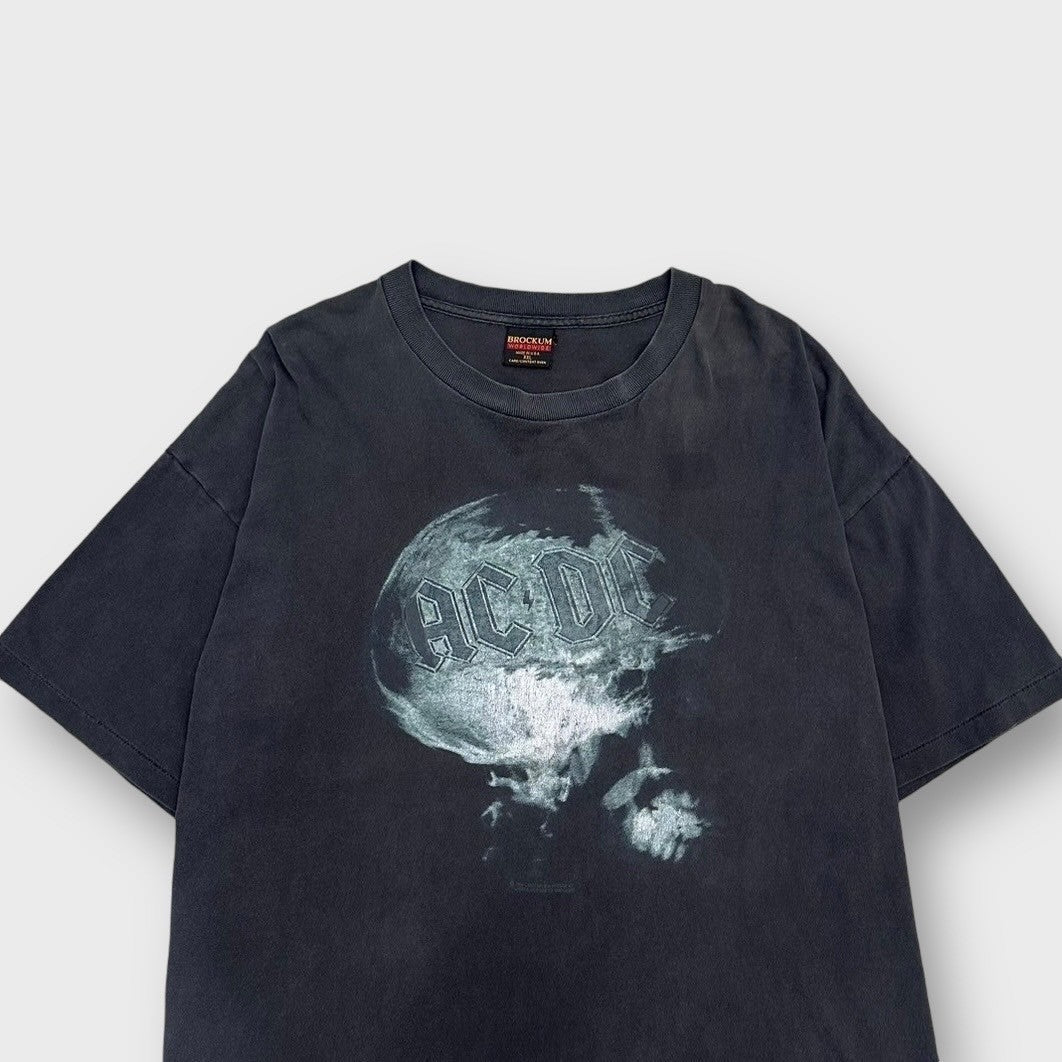 90’s “AC/DC” band t-shirt