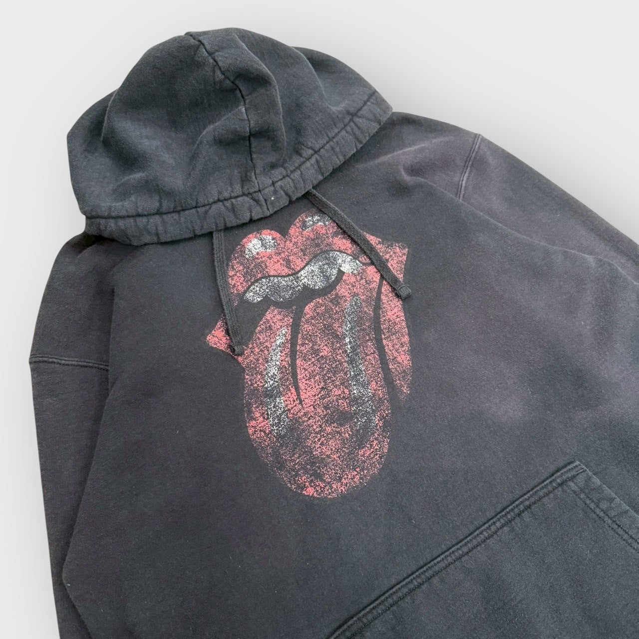 00's "THE ROLLING STONES"
Pull-over hoodie