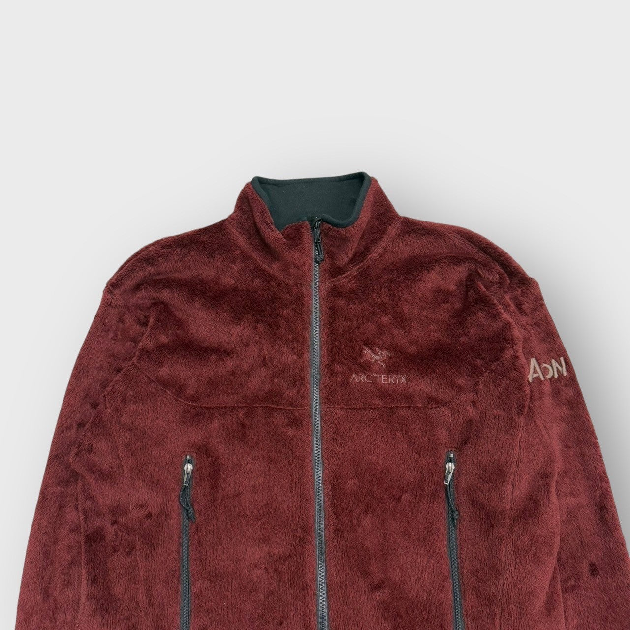 90's "ARC'TERYX"
Fleece jacket