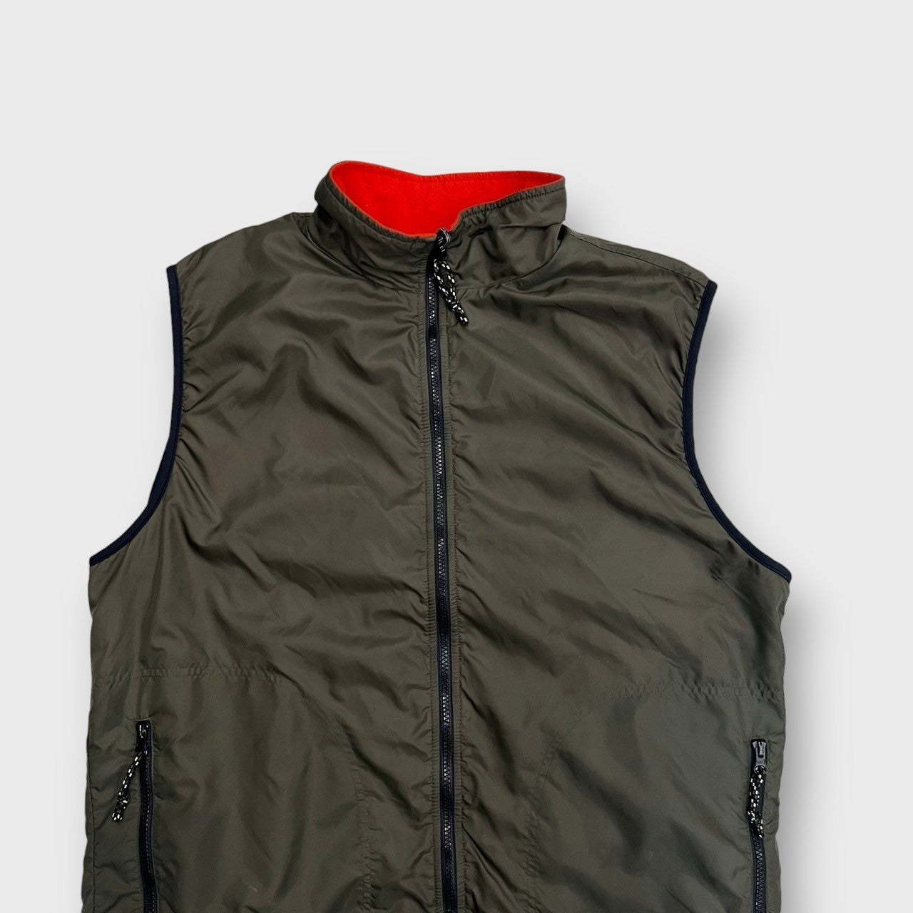 00’s “UTILITY” reversible nylon vest