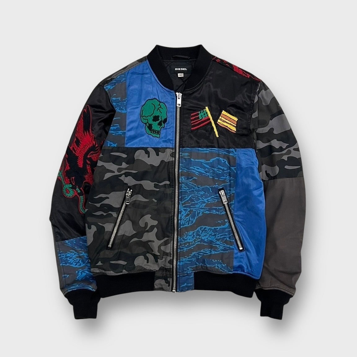 00’s “DIESEL”
all-over pattern jacket