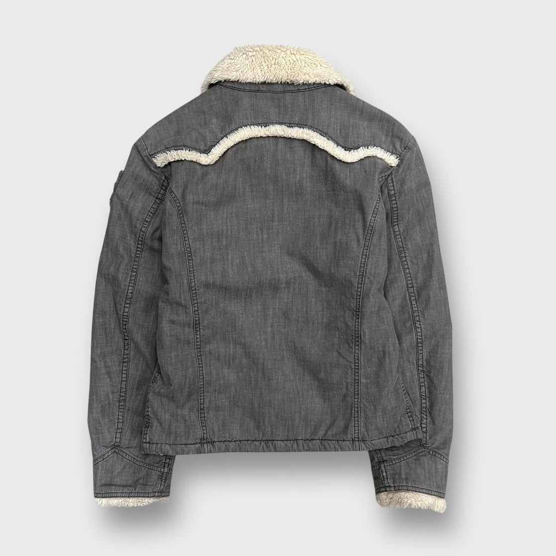 90's "DIESEL"
Mouton jacket