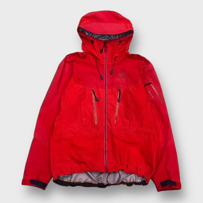 00’s “ARC’TERYX” alpha sv jacket red