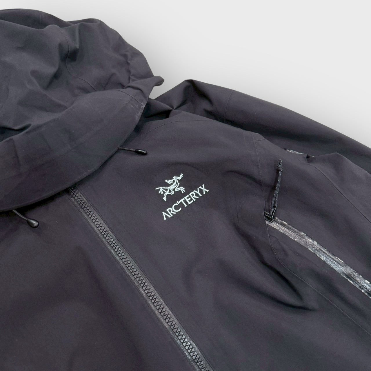 00's "ARC'TERYX"
Theta ar jacket