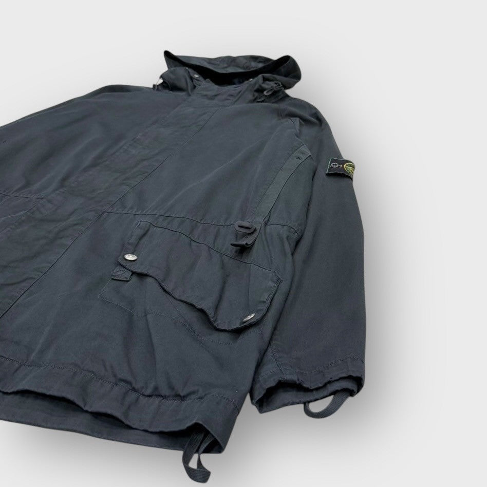 90’s “STONE ISLAND”
“RASO GOMMATO” jacket