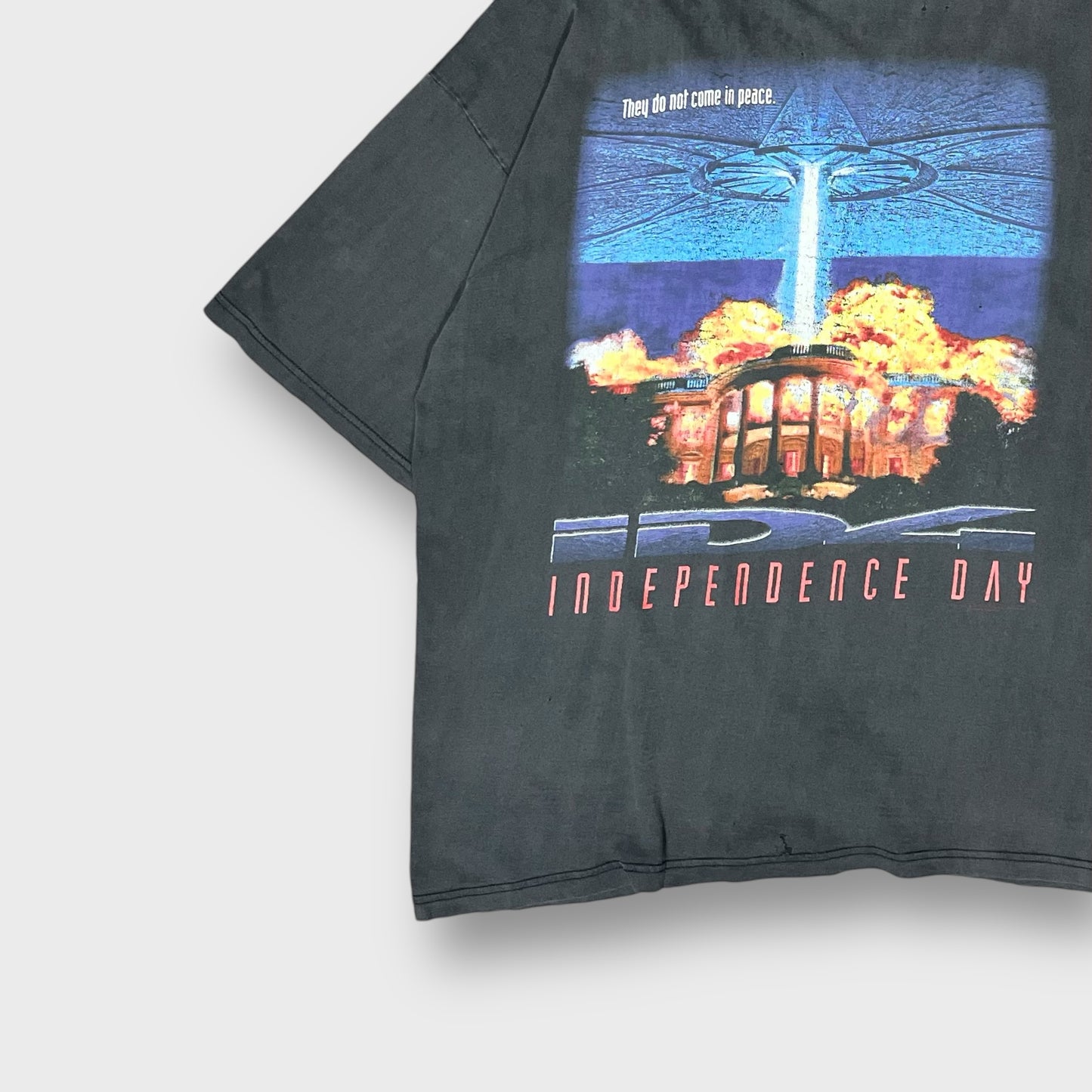 90’s “INDEPENDENCE DAY” moviet-shirt