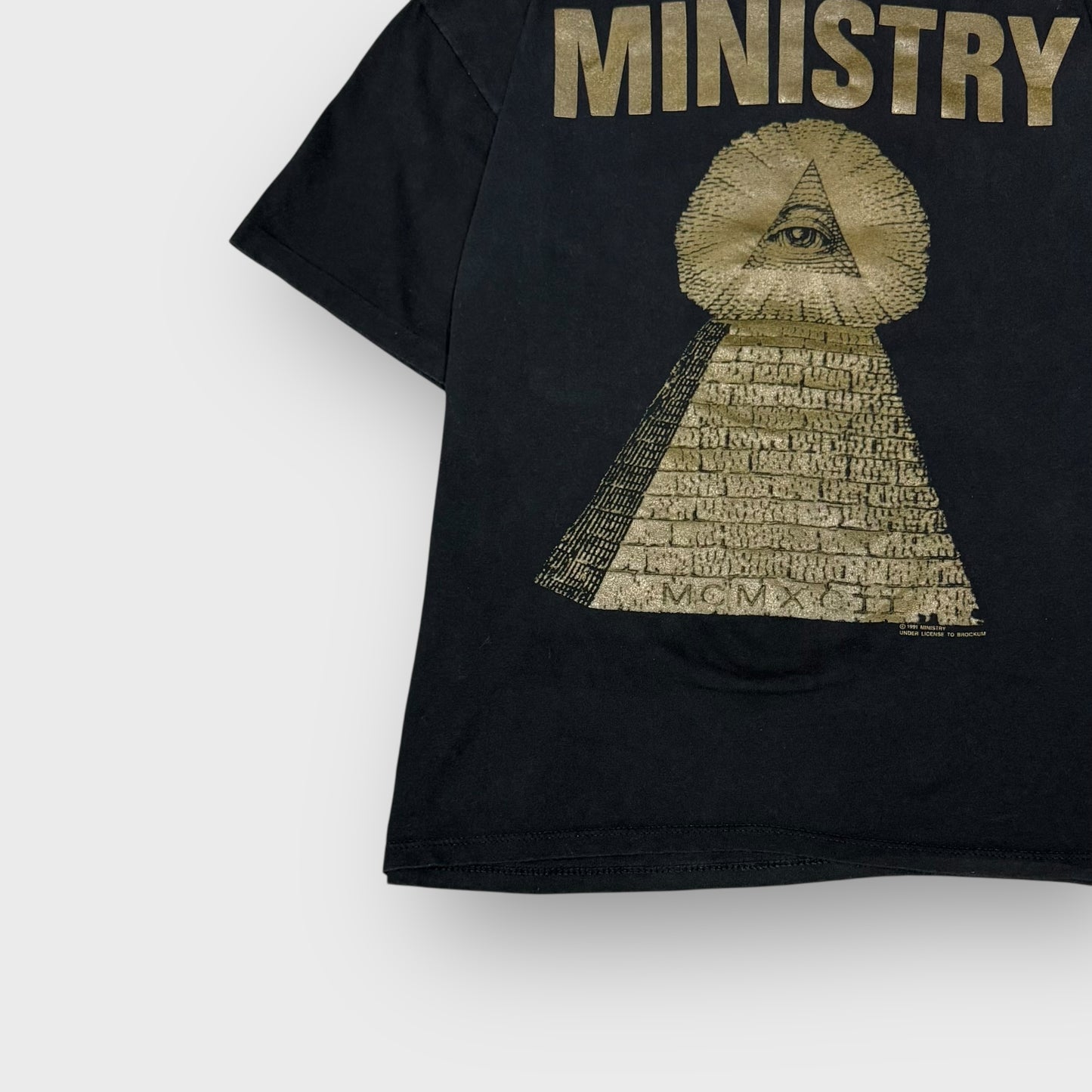 90’s “MINISTRY” band t-shirt