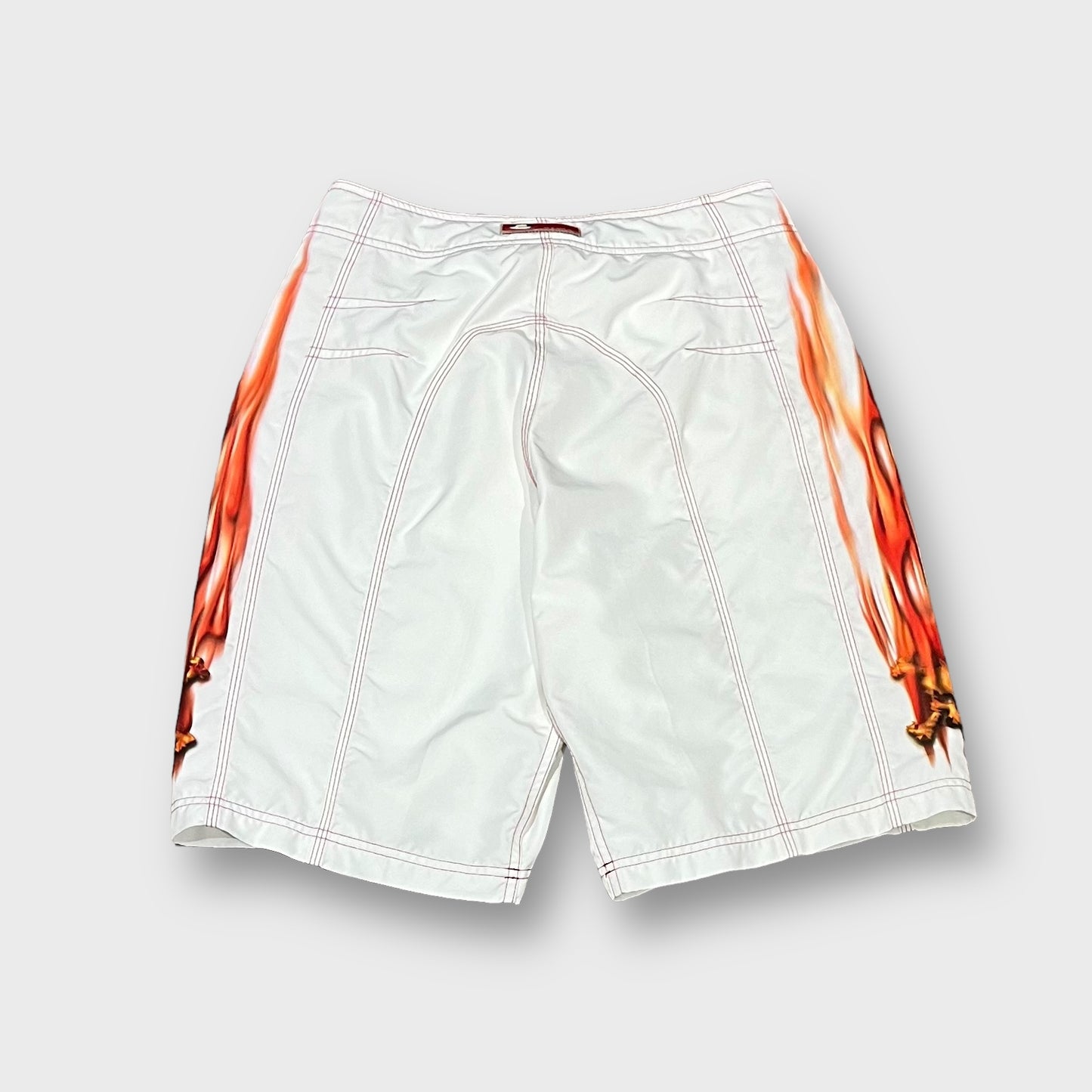 00’s “OAKLEY”
flame skull design short pants