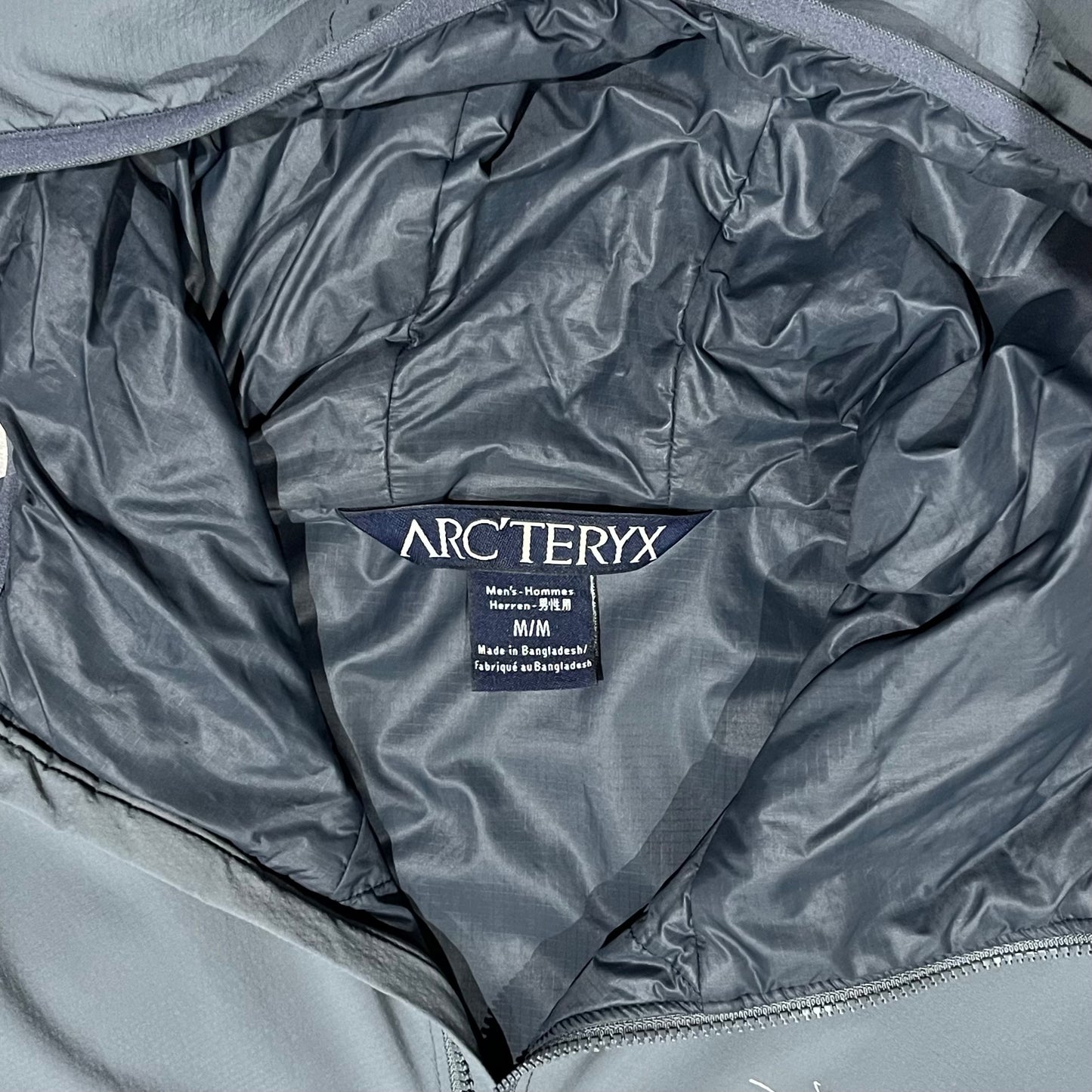 00’s “ARC'TERYX” atom hooded jacket