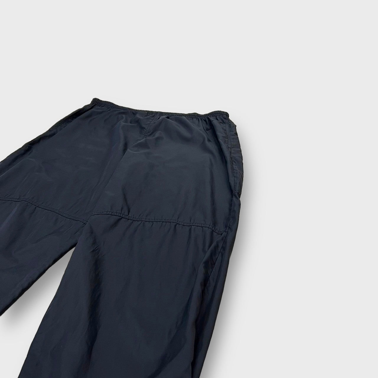 00’s “NIKE” nylon track pants