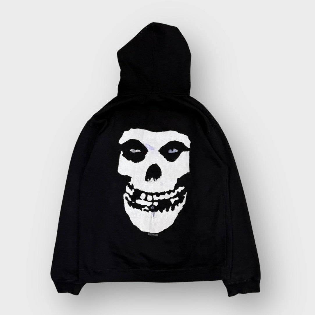 00's "MIS FITS"
Zip up hoodie
