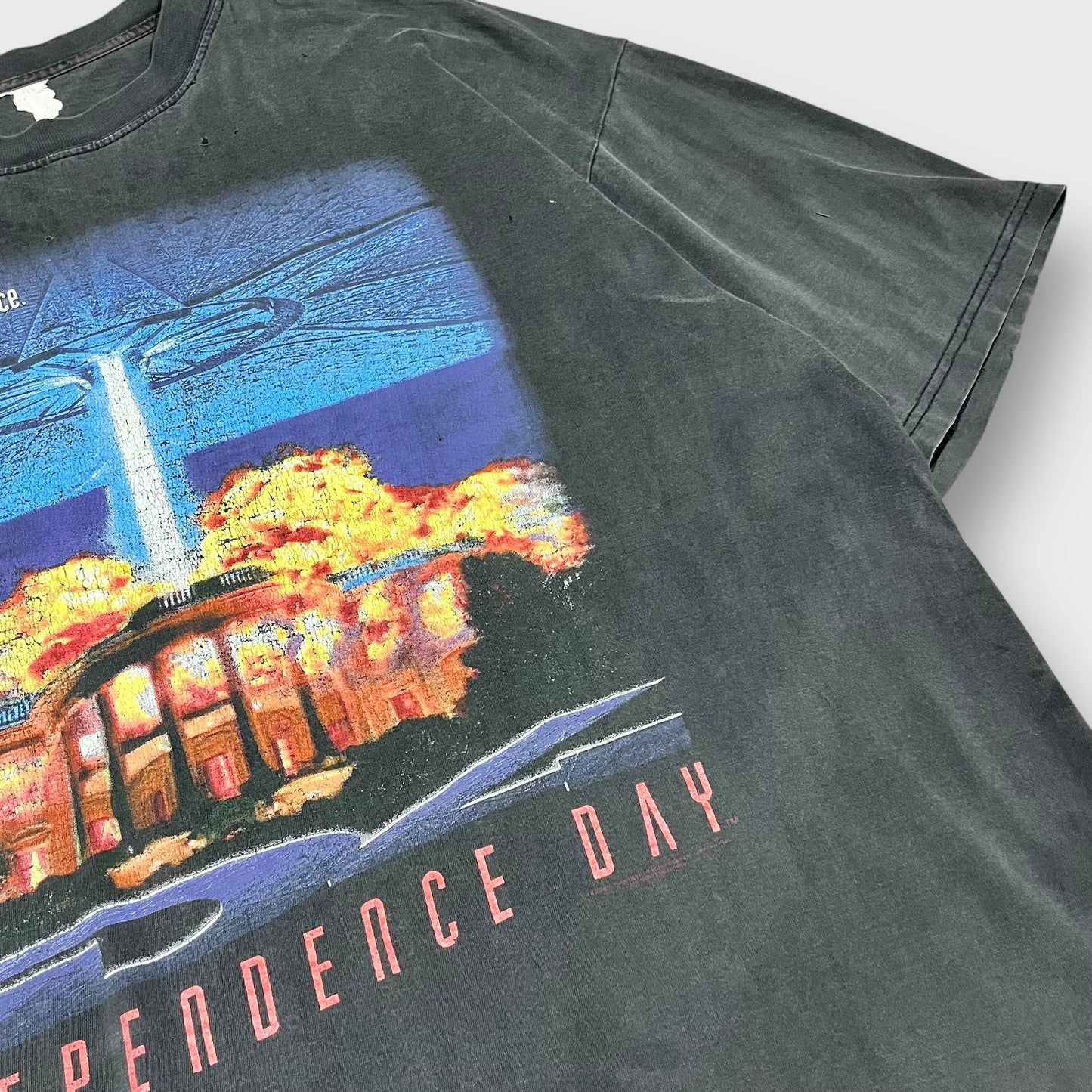 90’s “INDEPENDENCE DAY” moviet-shirt