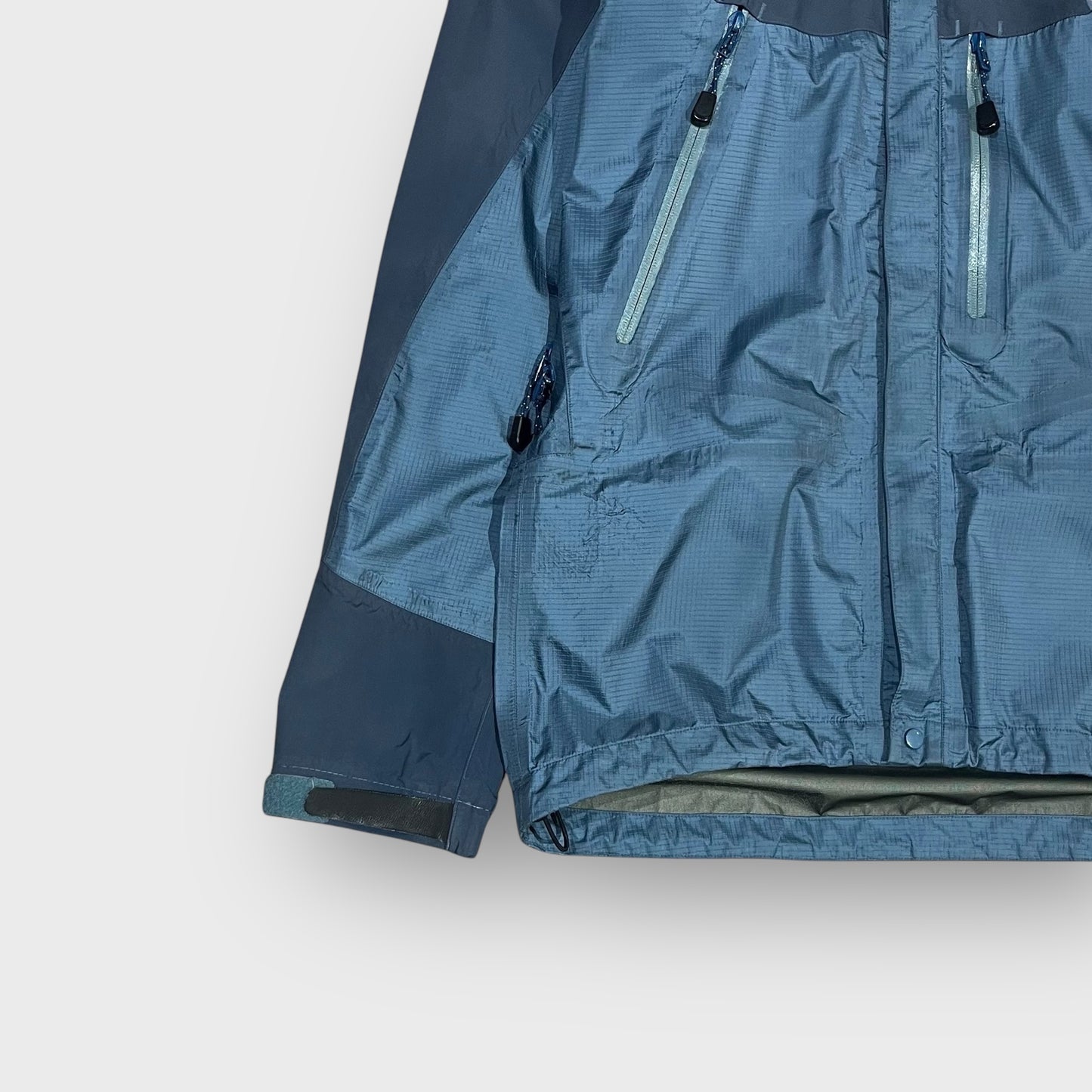 00’s “Arc'teryx”