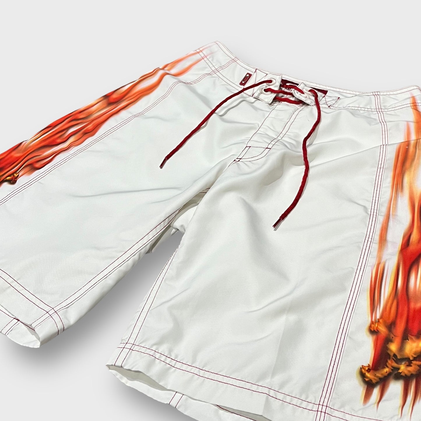 00’s “OAKLEY”
flame skull design short pants