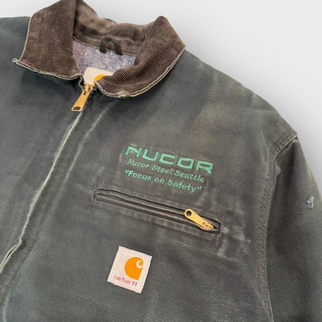 00's "Carhartt"
Detroit jacket