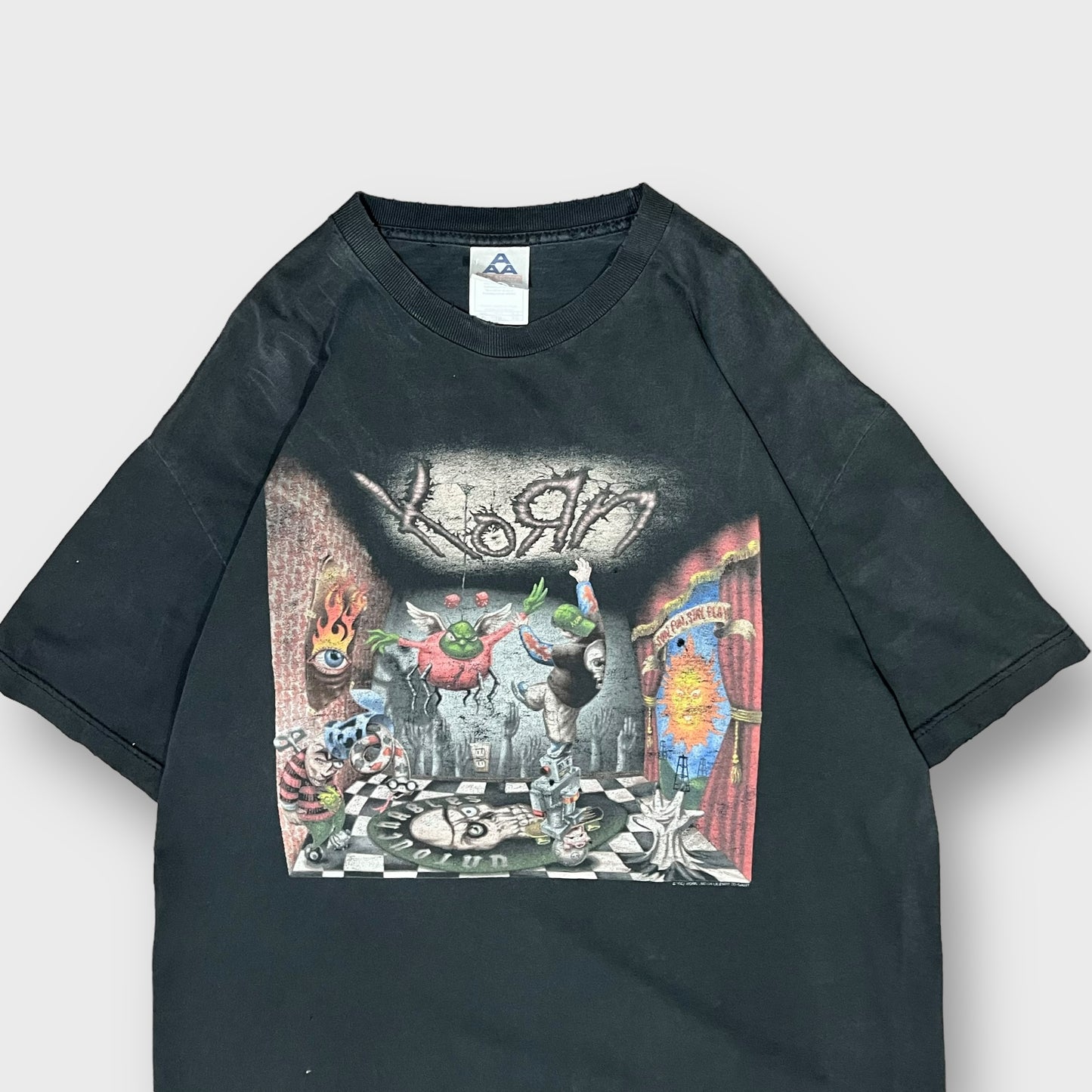 2002 KORN
“Untouchables” album t-shirt