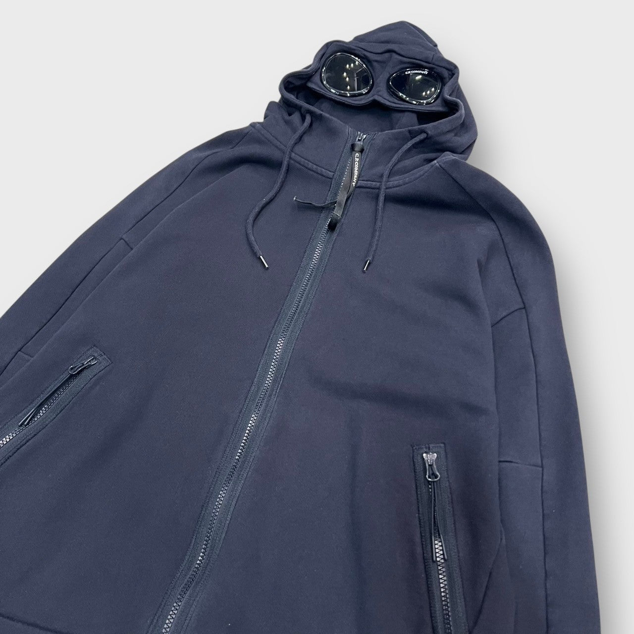 00's "C.P COMPANY"
Goggle zip up hoodie