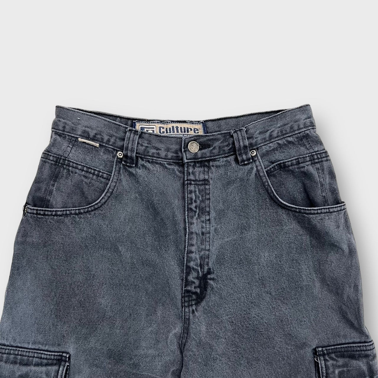 90’s “Culture” cargo half denim