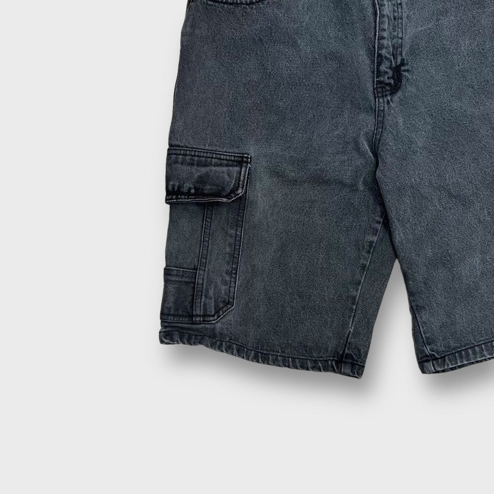 90’s “Culture” cargo half denim