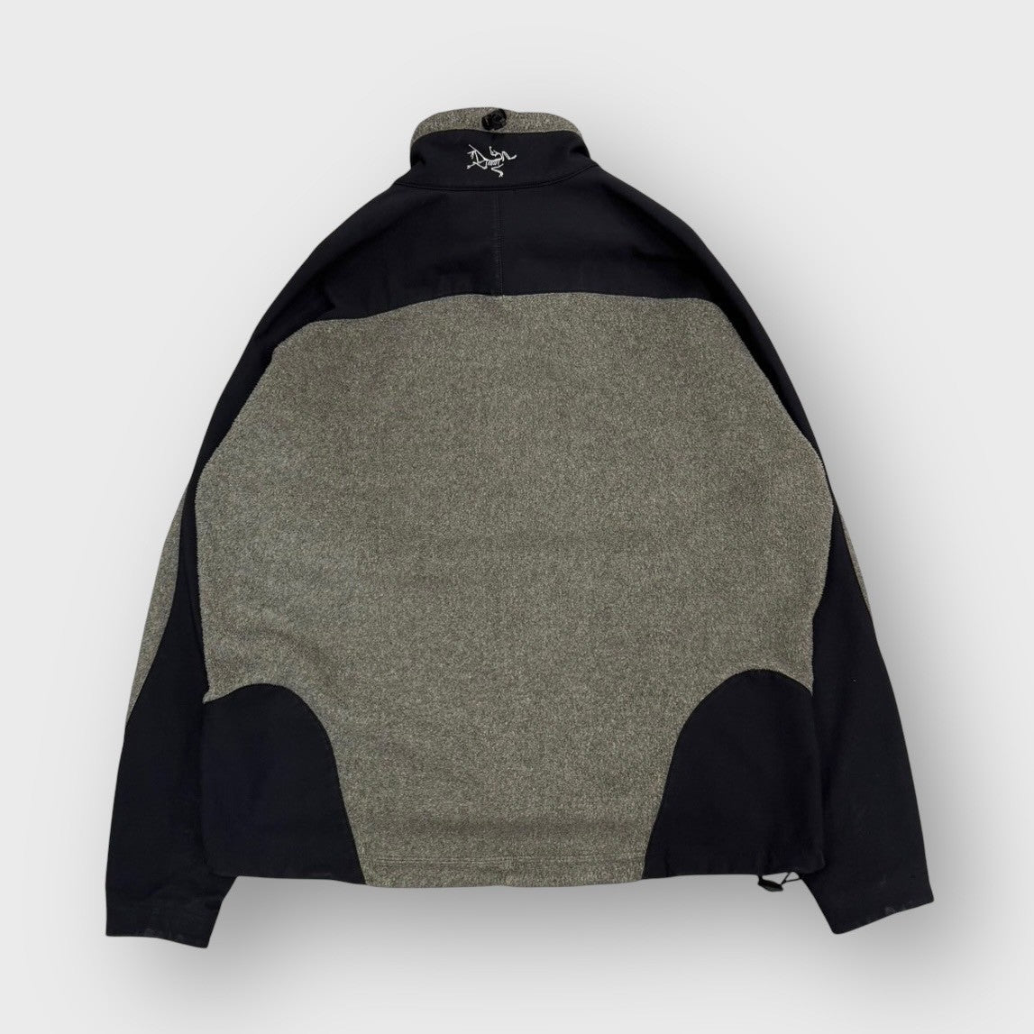 90's "ARC'TERYX"
Sigma fleece jacket