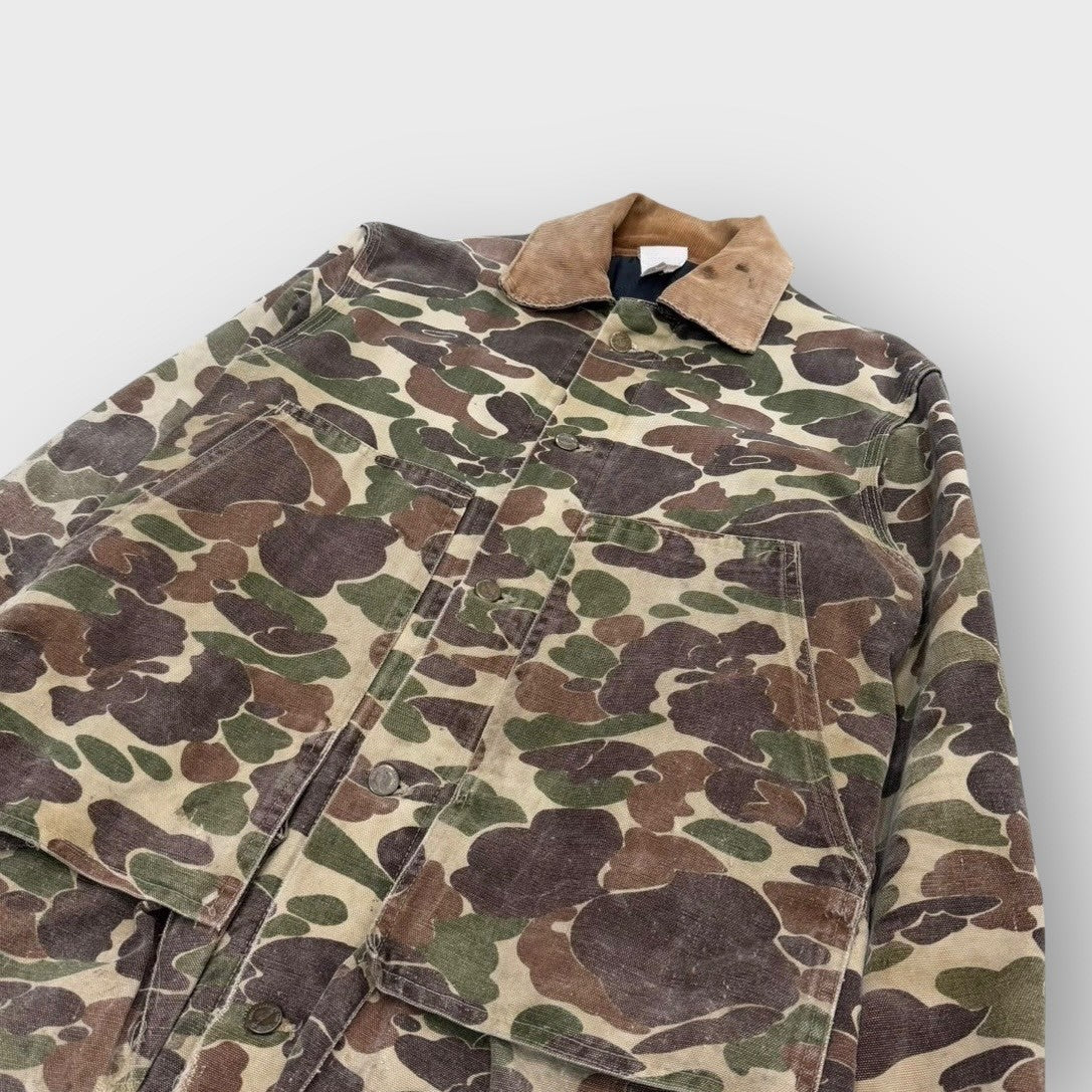 90’s “Carhartt”
camo pattern hunting jacket