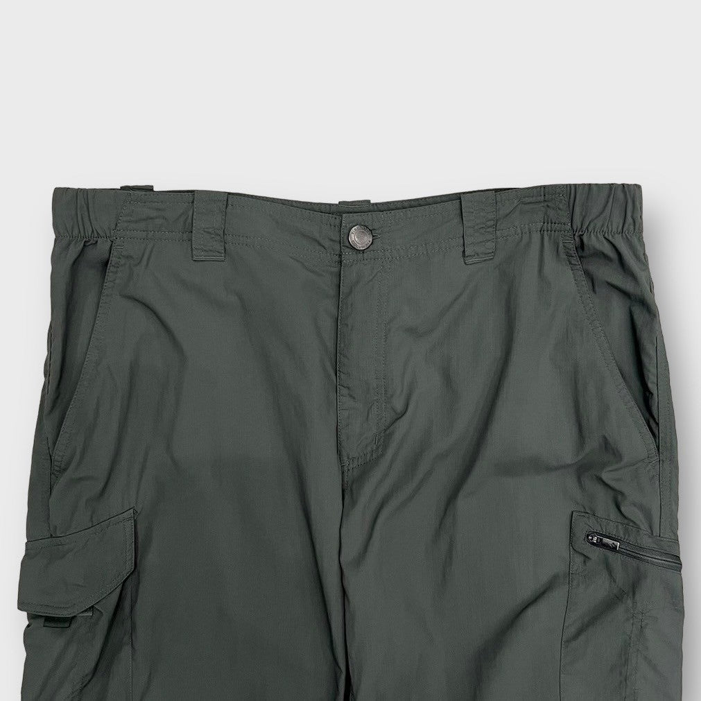 00’s “Columbia”
2way gimmick nylon cargo pants