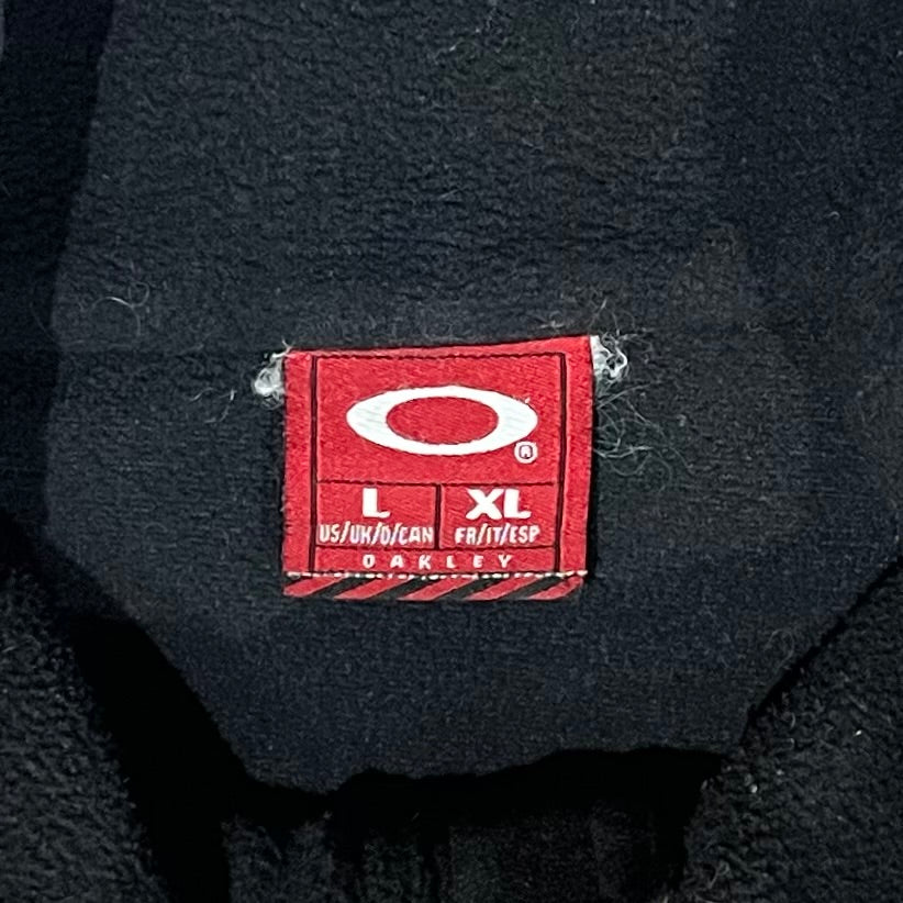 00’s “OAKLEY”
fleece switching nylon vest