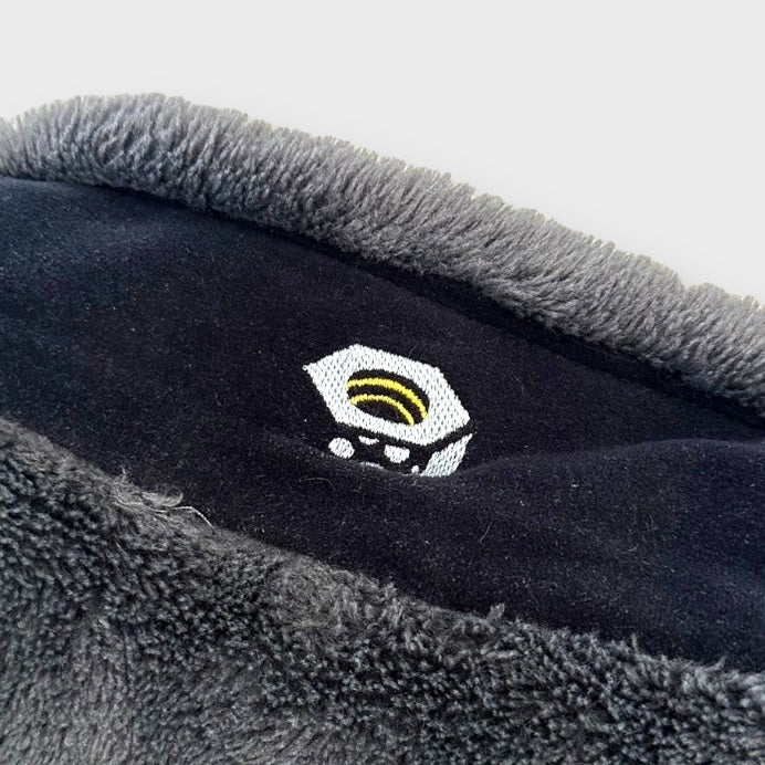 90’s-00’s “MOUNTAIN HARD WEAR” fleece jacket