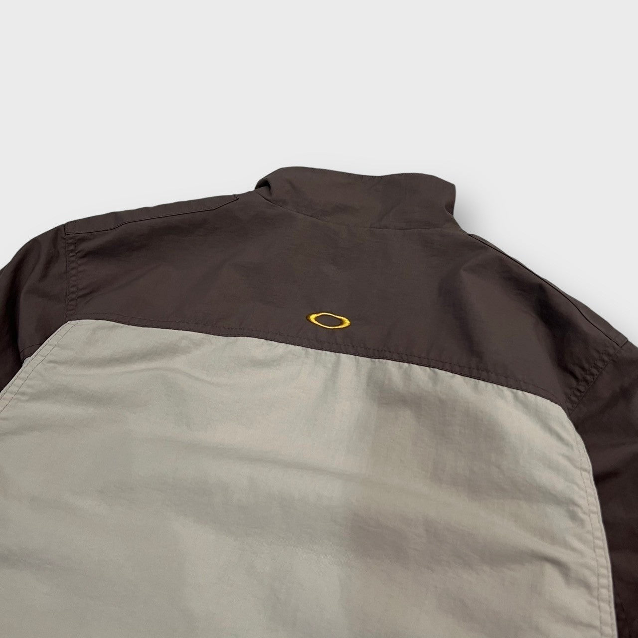 00’s “OAKLEY” zip up nylon jacket