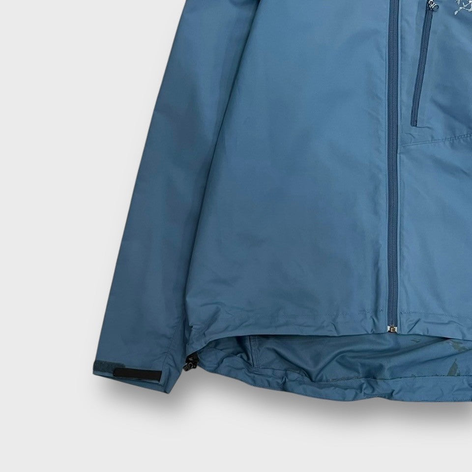 00's "ARC'TERYX"
nylon zip up jacket