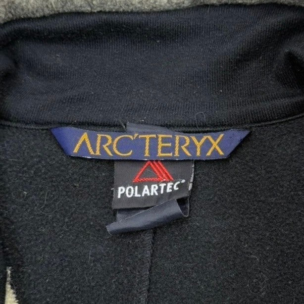 90's "ARC'TERYX"
Sigma fleece jacket