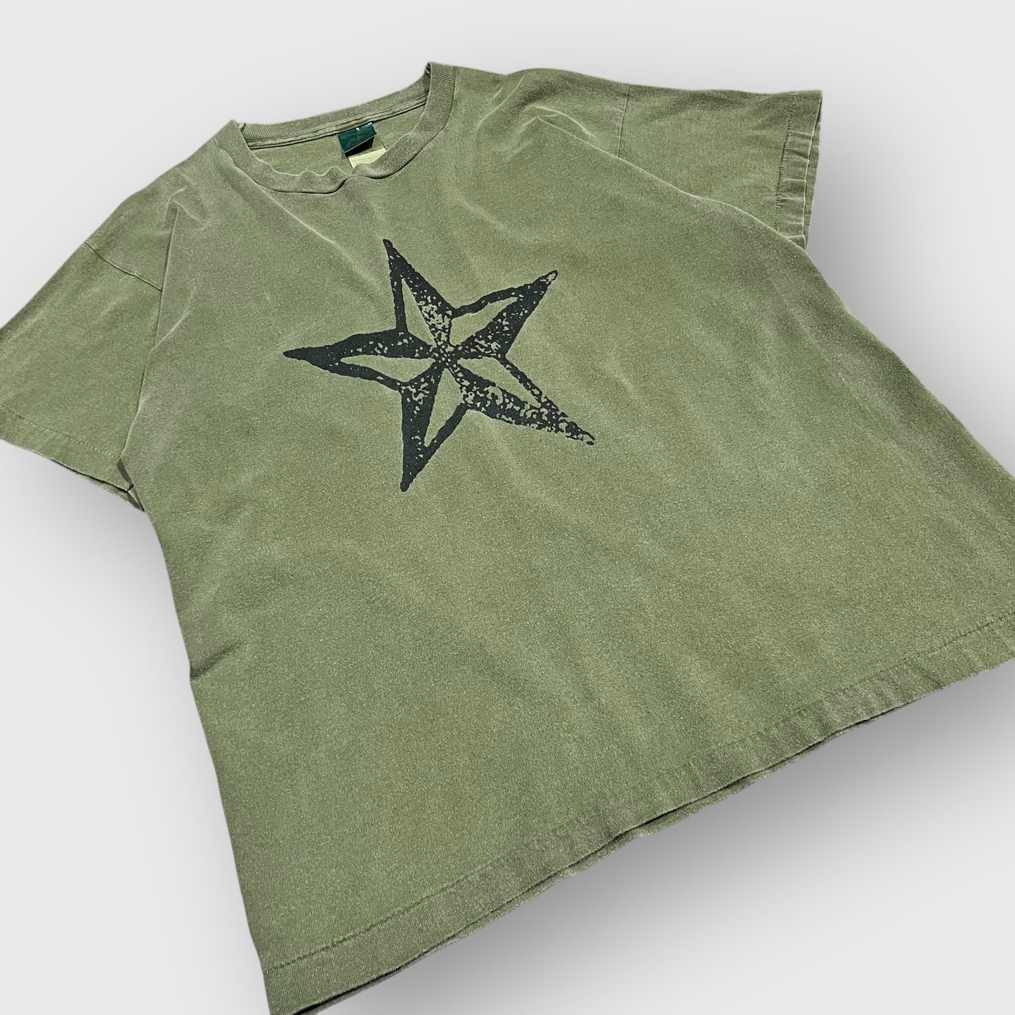 90’s “R.E.M” band t-shirt