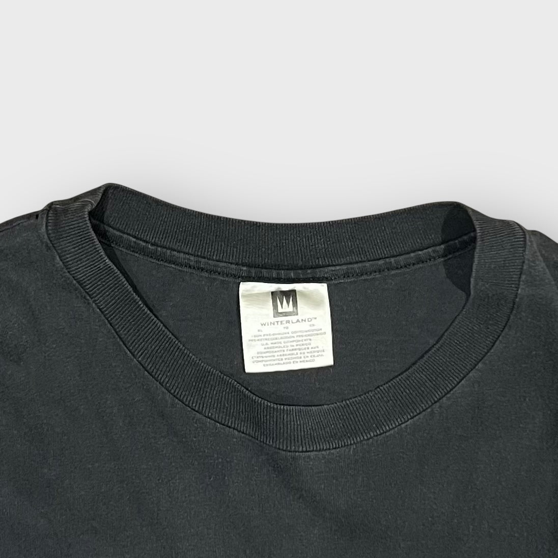 90’s 2pac
“Heaven Ain't Hard 2 Find” t-shirt