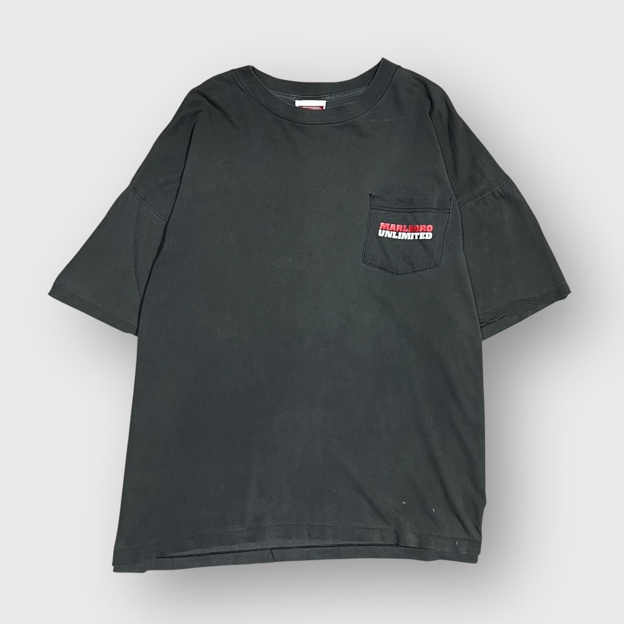 90’s “Marlboro”
“lizard” company t-shirt