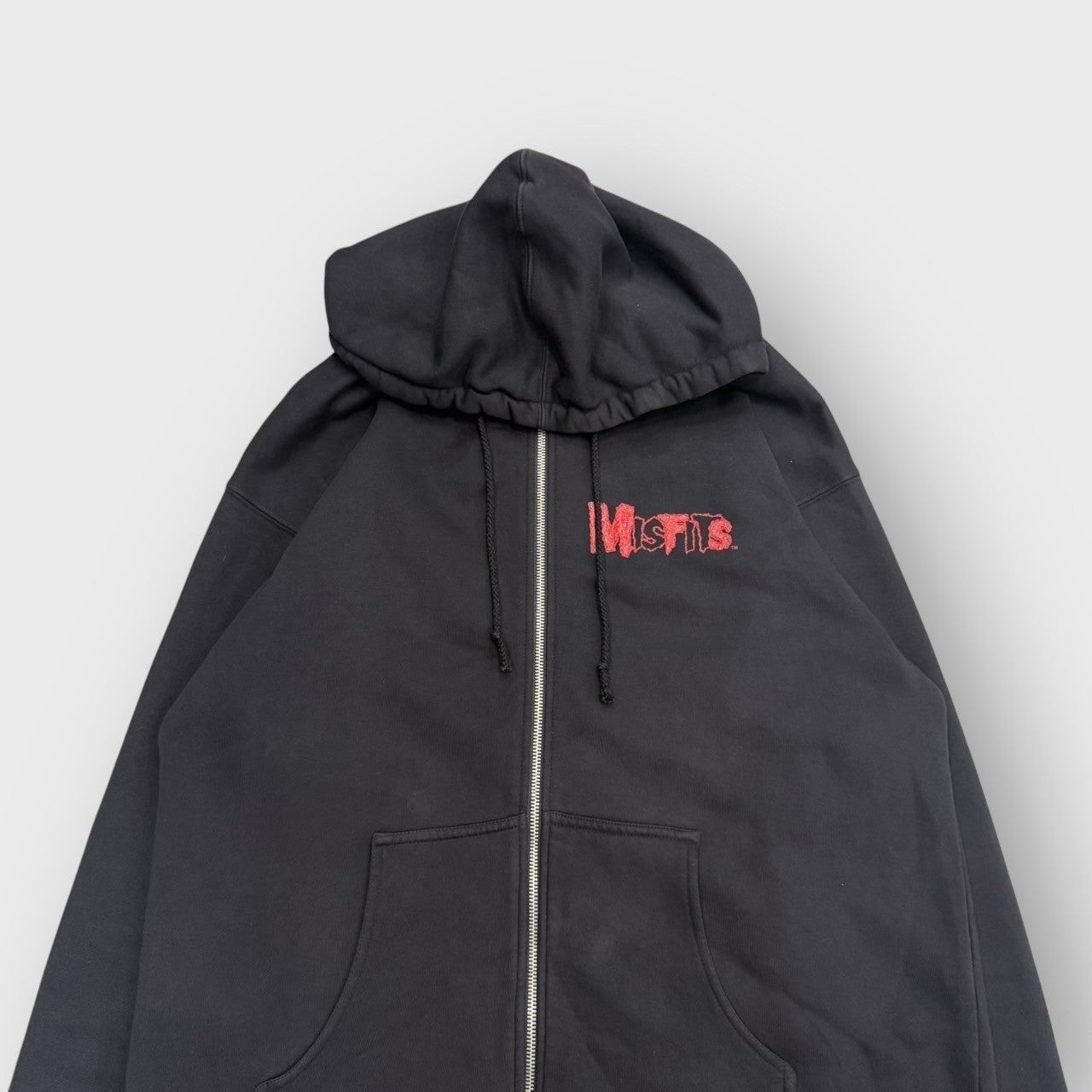00's "MIS FITS"
Zip up hoodie
