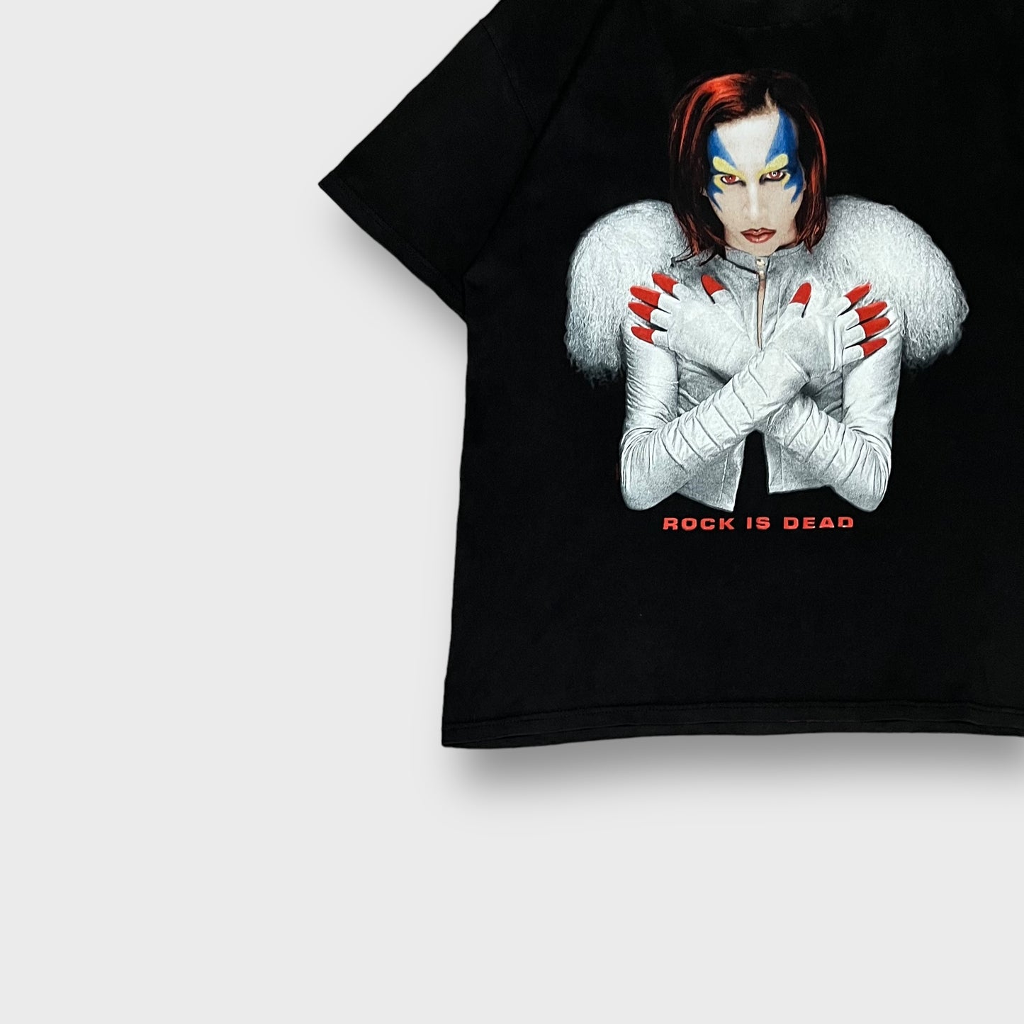 1998 Marilyn Manson
“Mechanical Animals”omega t-shirt