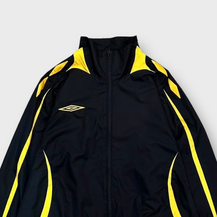 00’s “UMBRO” zip up jacket