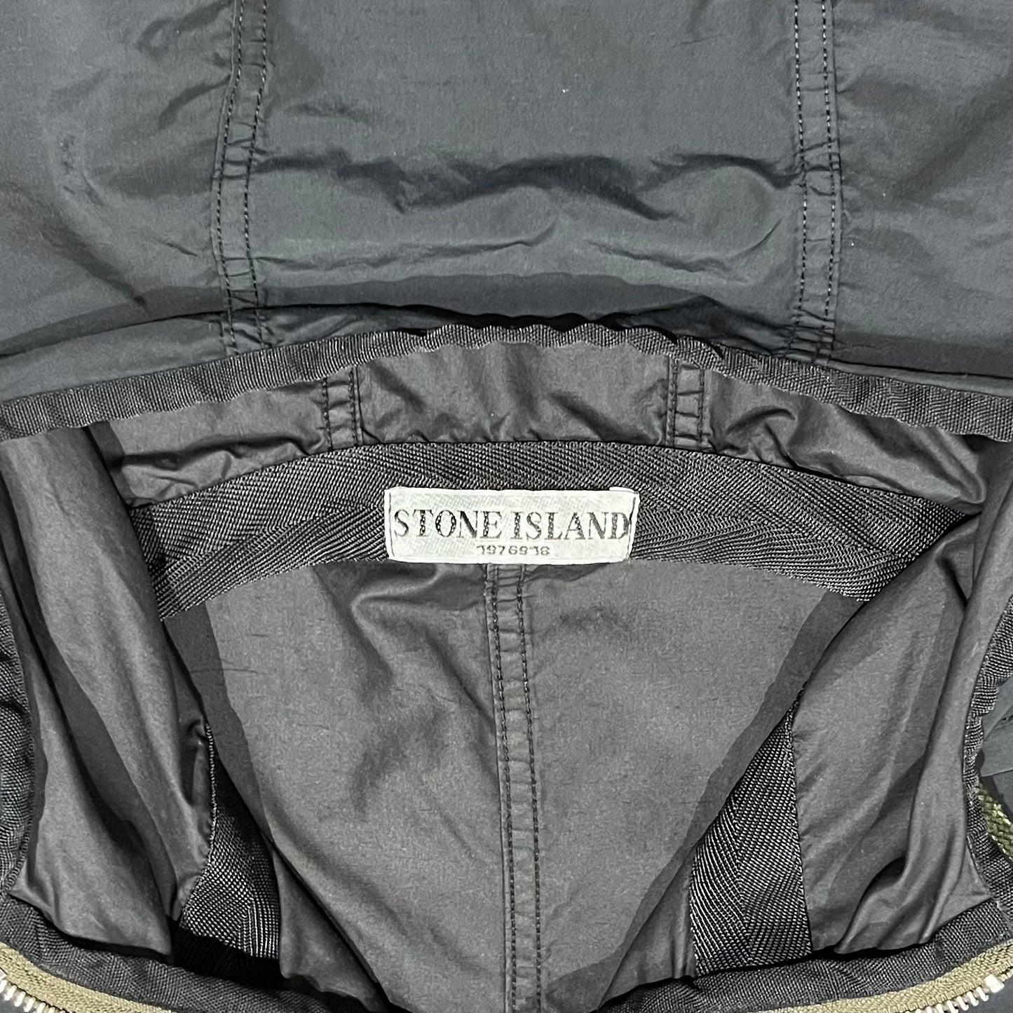 00’s “STONE ISLAND” nylon jacket