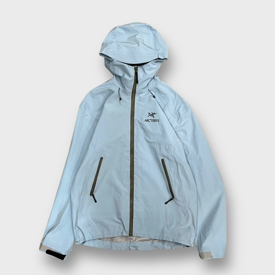 00’s “ARC'TERYX”
beta lt jacket