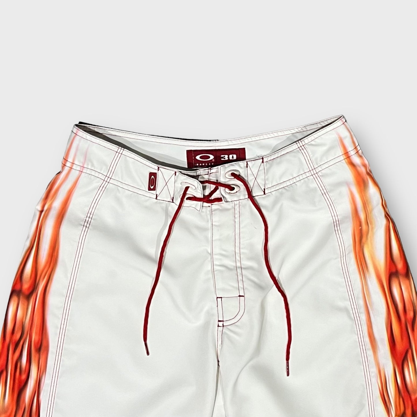 00’s “OAKLEY”
flame skull design short pants