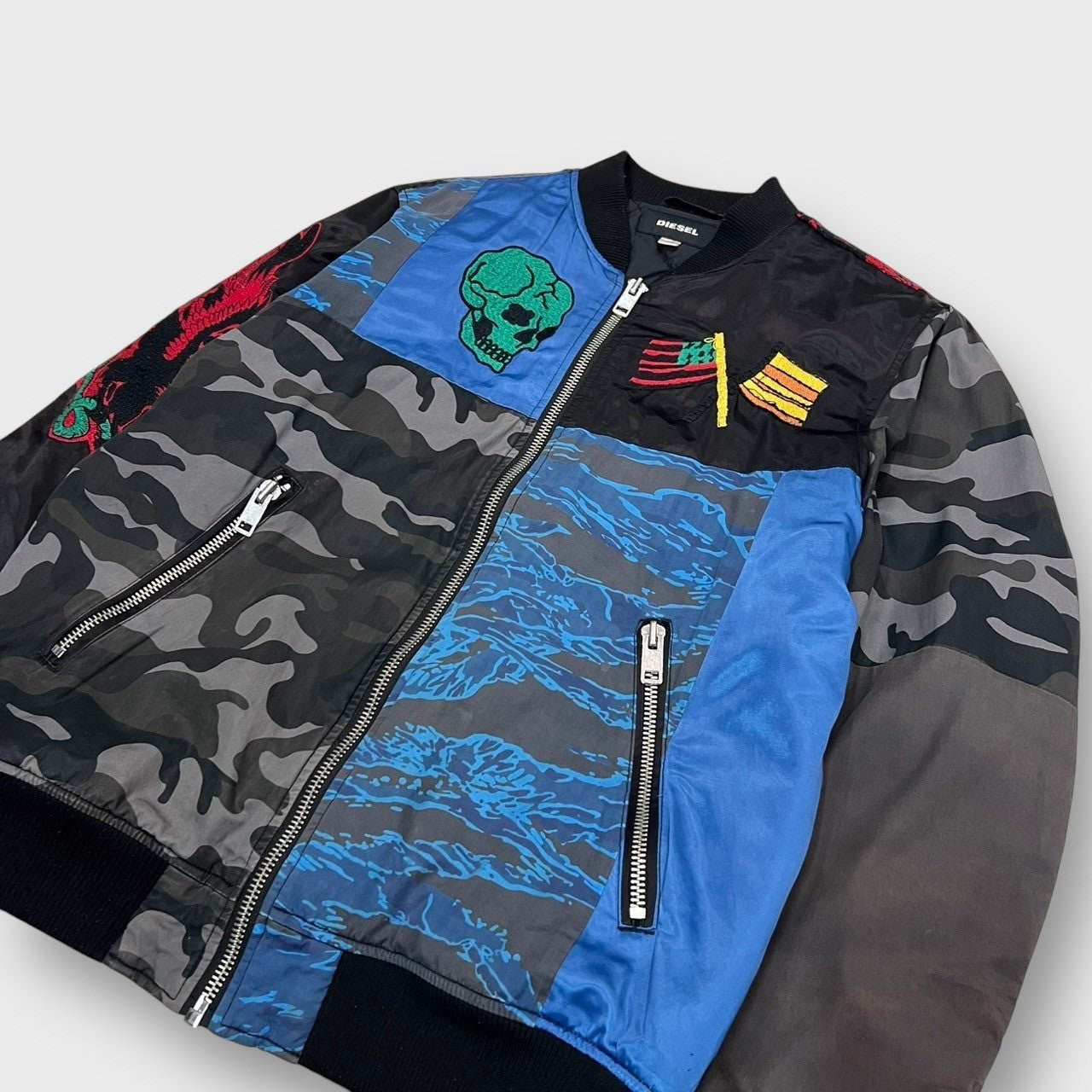 00’s “DIESEL”
all-over pattern jacket