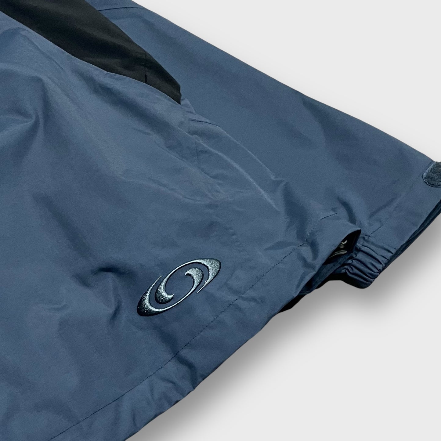 00’s “SALOMON”
hi-neck nylon jacket