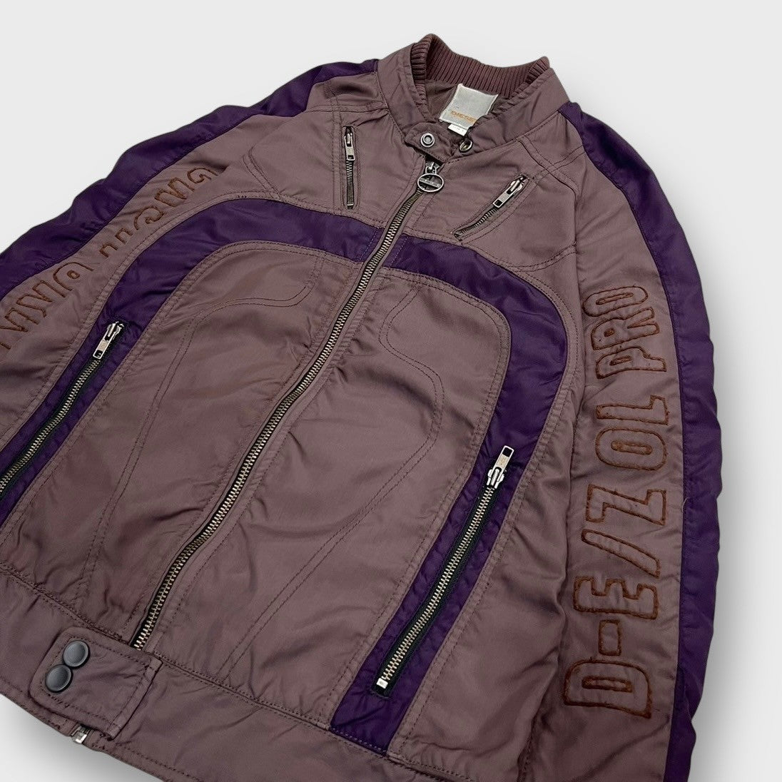 00's "DIESEL"
Zip up jacket