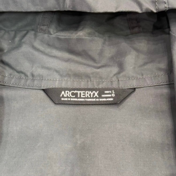 00's "ARC'TERYX"
Solano hoodie jacket