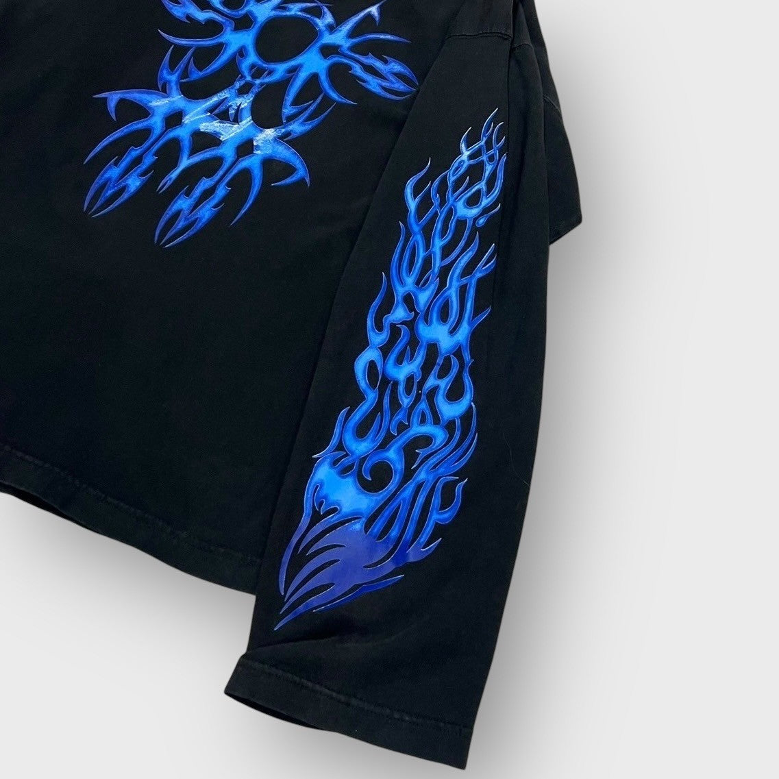 00's "RXO"
Fire pattern sleeve l/s tee